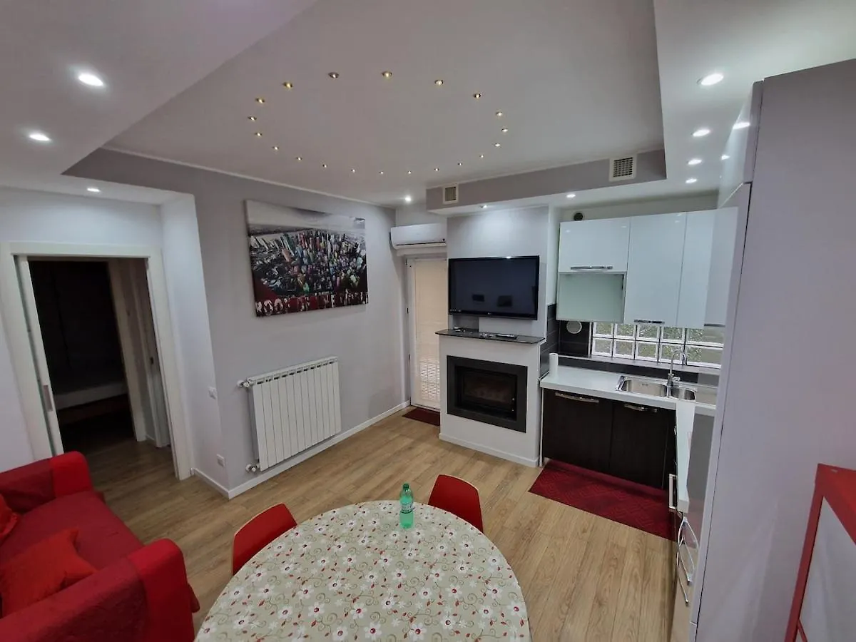La Casa Di Max Apartment Rome