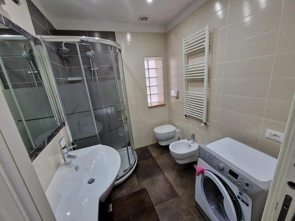 La Casa Di Max Apartment Rome